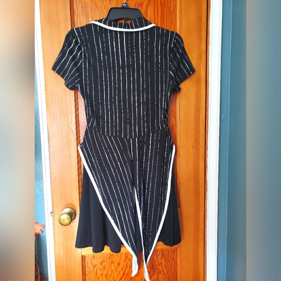 Nightmare Before XMAS Jack Skellington Skater Goth Dress size SM - Picture 4 of 8